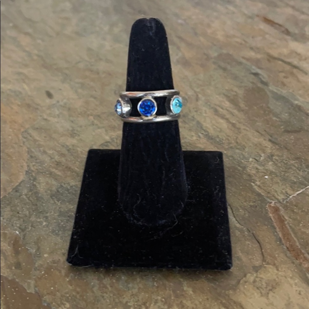 Vintage Three Blue Crystal Stone Band Ring SZ 7